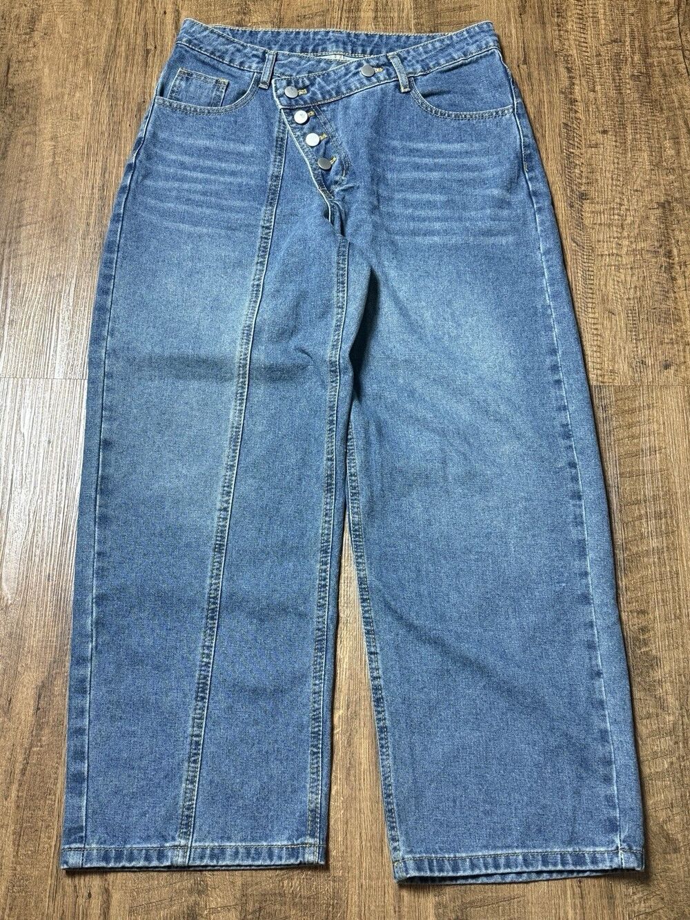 Manfinity Womens Crossover Waist Straight Leg Medium Wash Jeans Size XS US 6-8